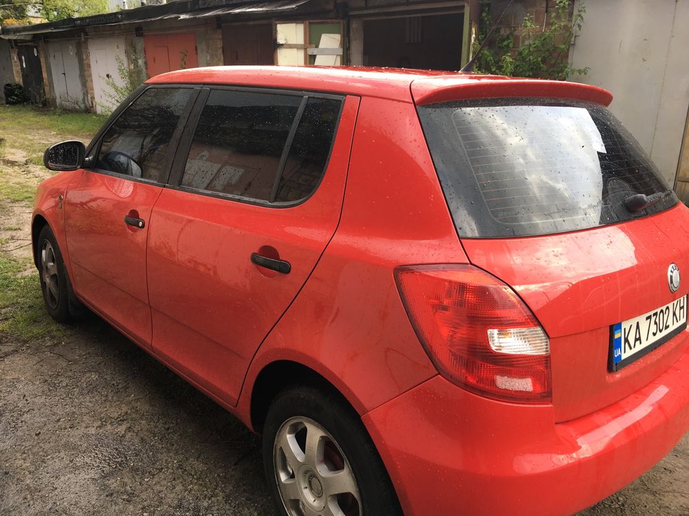 Продам Skoda Fabia 1,6 tdi 2011 року