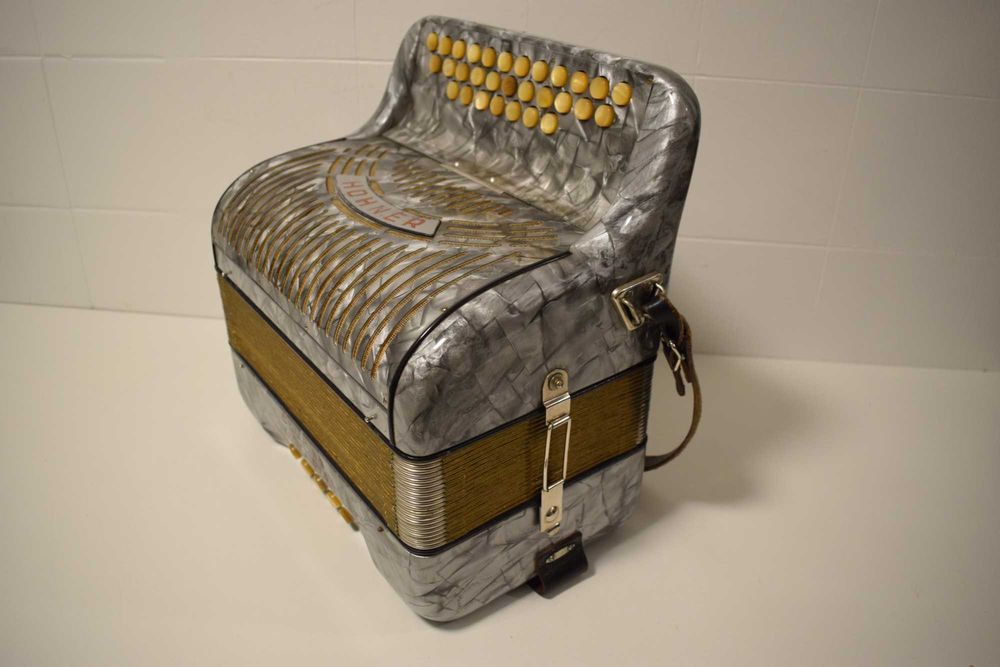 Concertina hohner club IIb Victoria 2 Voz. C
