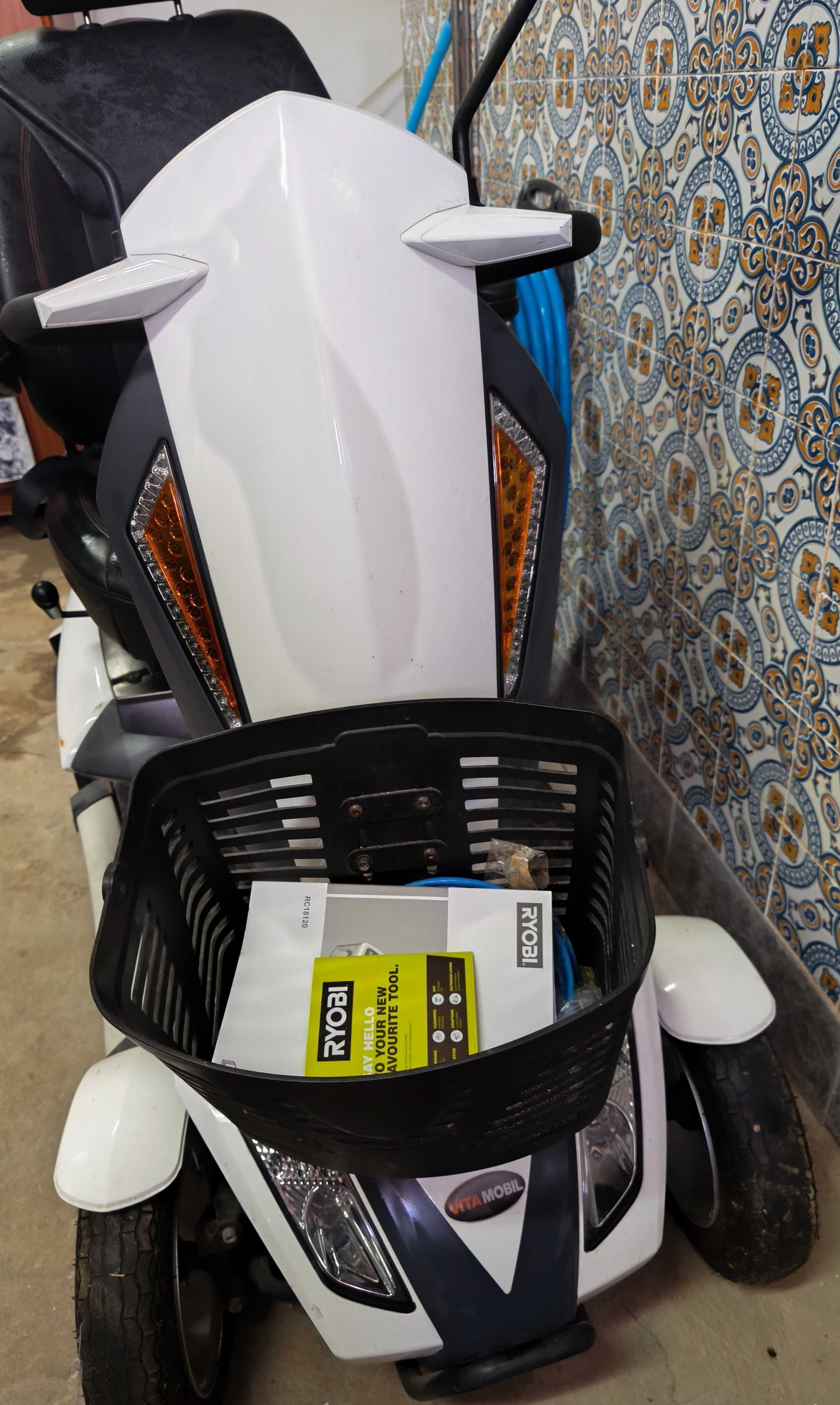 Scooter mobilidade reduzida
