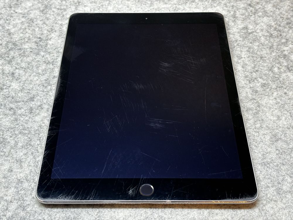 Ipad Air 2 / 32GB / A1566 / BRAK BLOKAD /