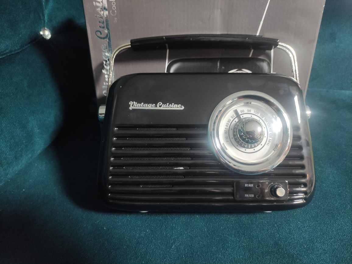 Nowe Radio vintage. Bluetooth FM