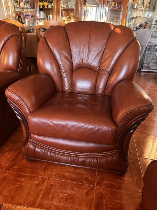 Conjunto de Sofás + Mesa Centro + Tapete