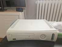 XBOX 360, 2 pady i kolekcja gier