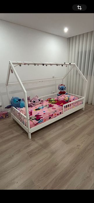 Cama Casinha com colchao da Zippy