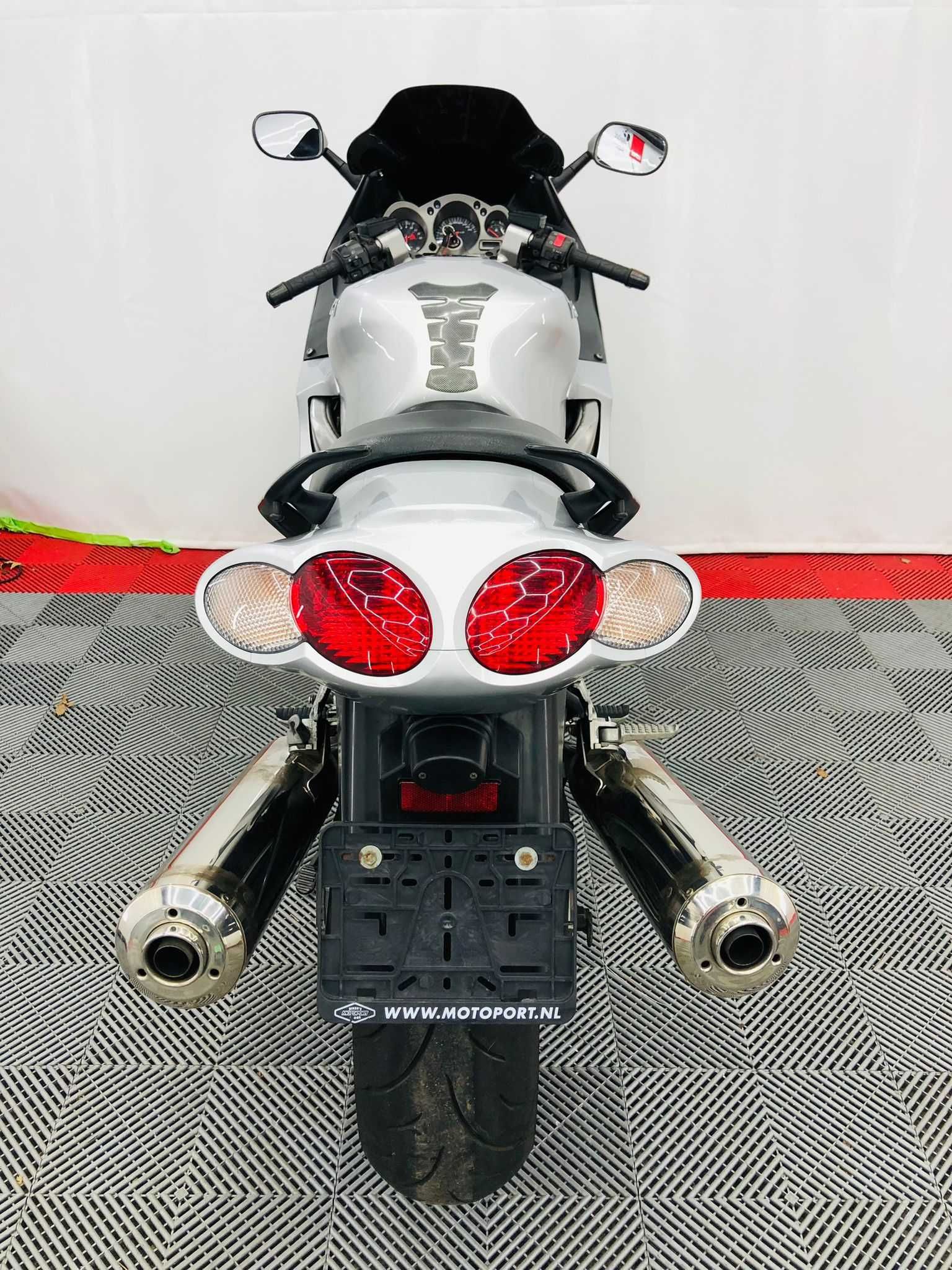 Kawasaki ZZ-R 1200 04/2002 64.166km WARSZAWA-WAWER zarejestrowany w PL