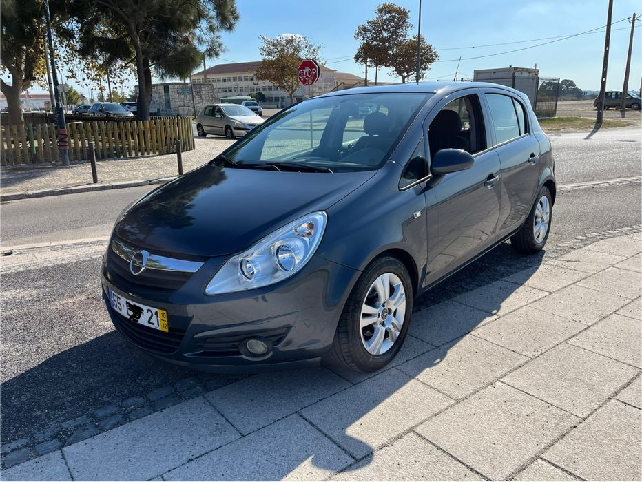 Opel corsa 1.2 enjoy