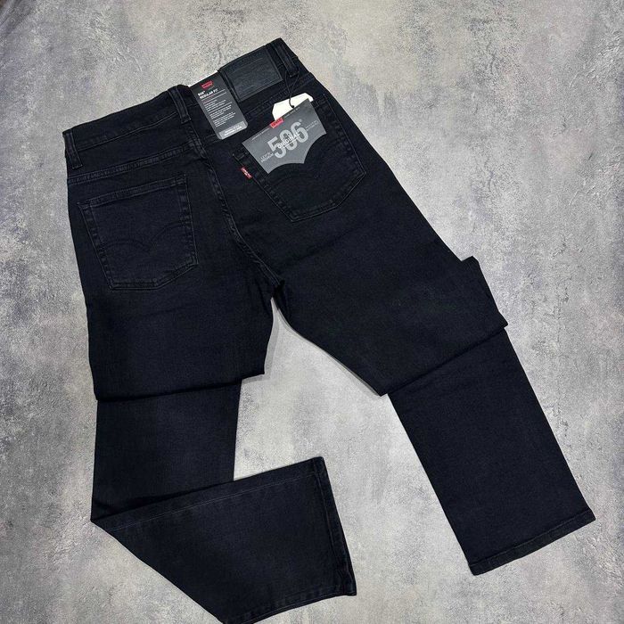 Чорні чоловічі джинси Levi's 506