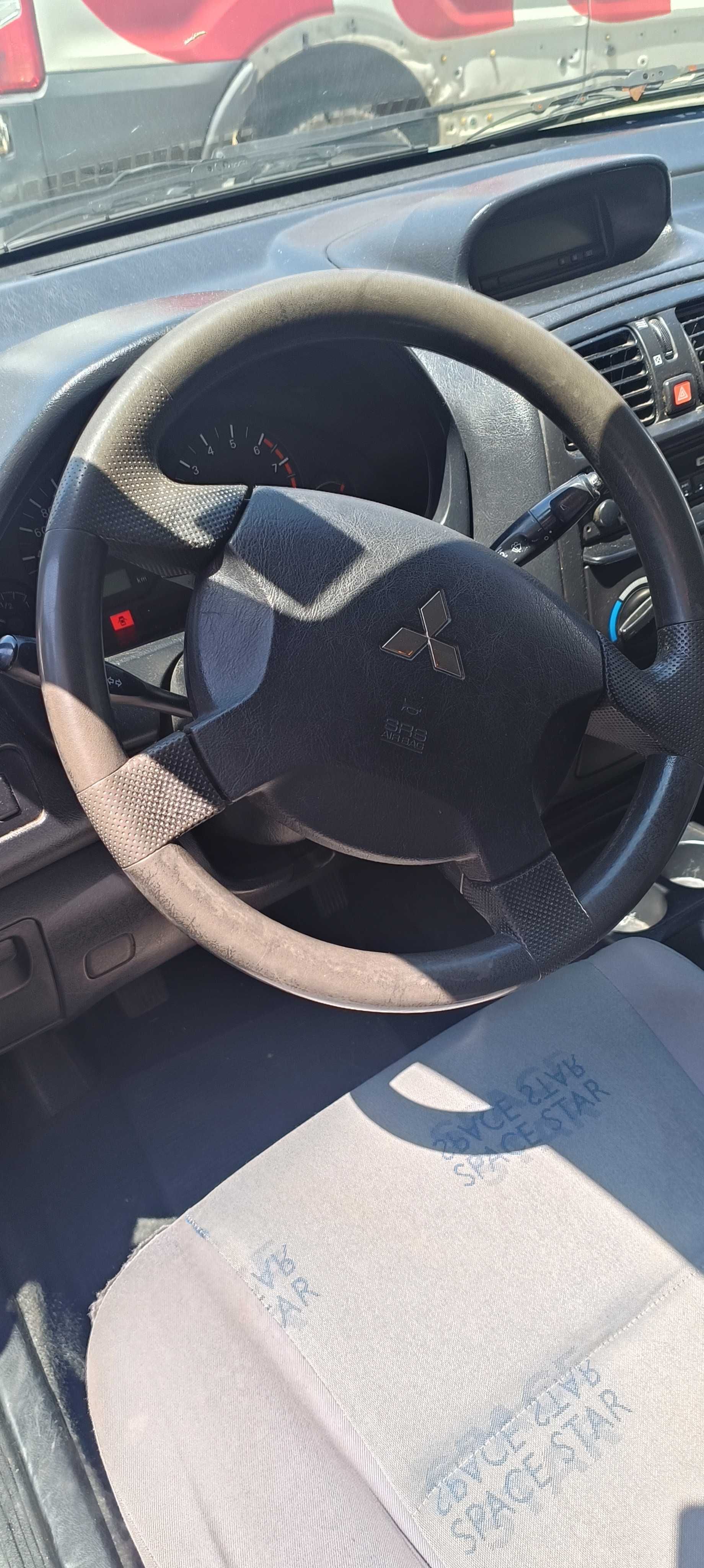 Vendo o a Mitsubishi Space Star da Sogra(Sogra não incluida)