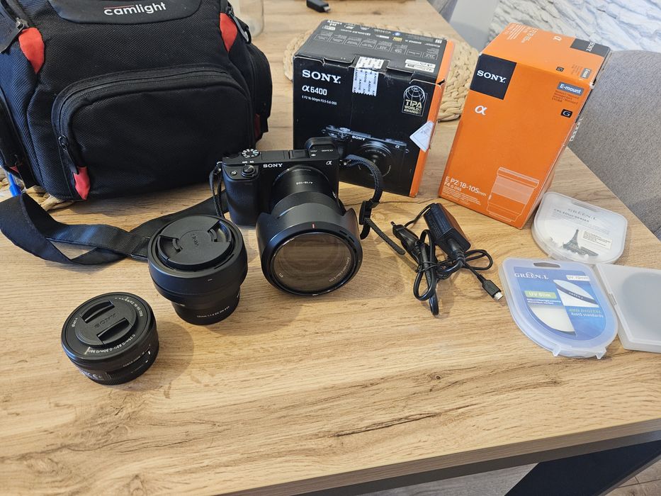 Sony a6400, 18-105mm 16-50mm sigma 56mm