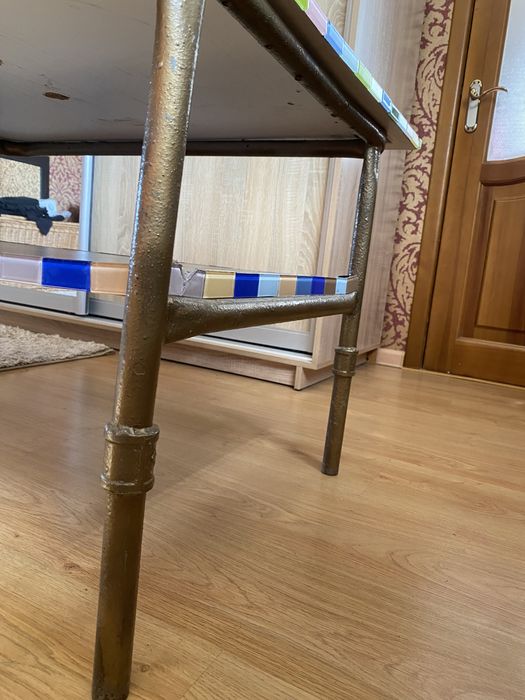 Стол из мозаики для дачи либо квартиры