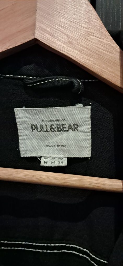 Blusão de ganga preto da Pull &Bear