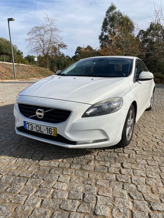 Volvo V40 16 D2 ( nacional)