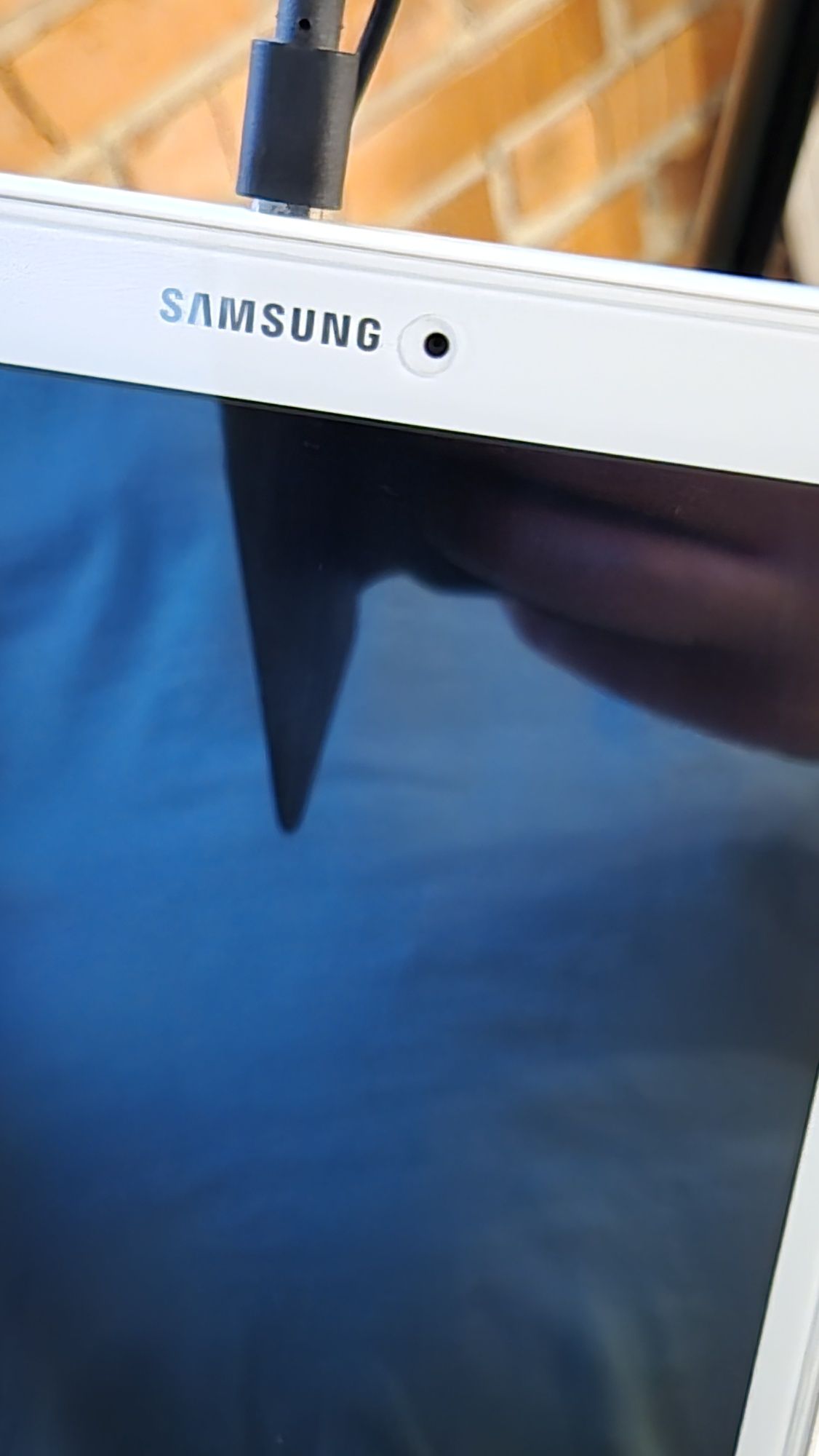 Samsung Galaxy Tab E 9.6 (SM-T561)