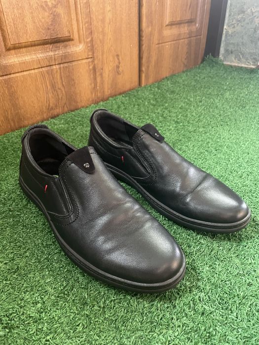 Туфлі чоловічі (макасіни)