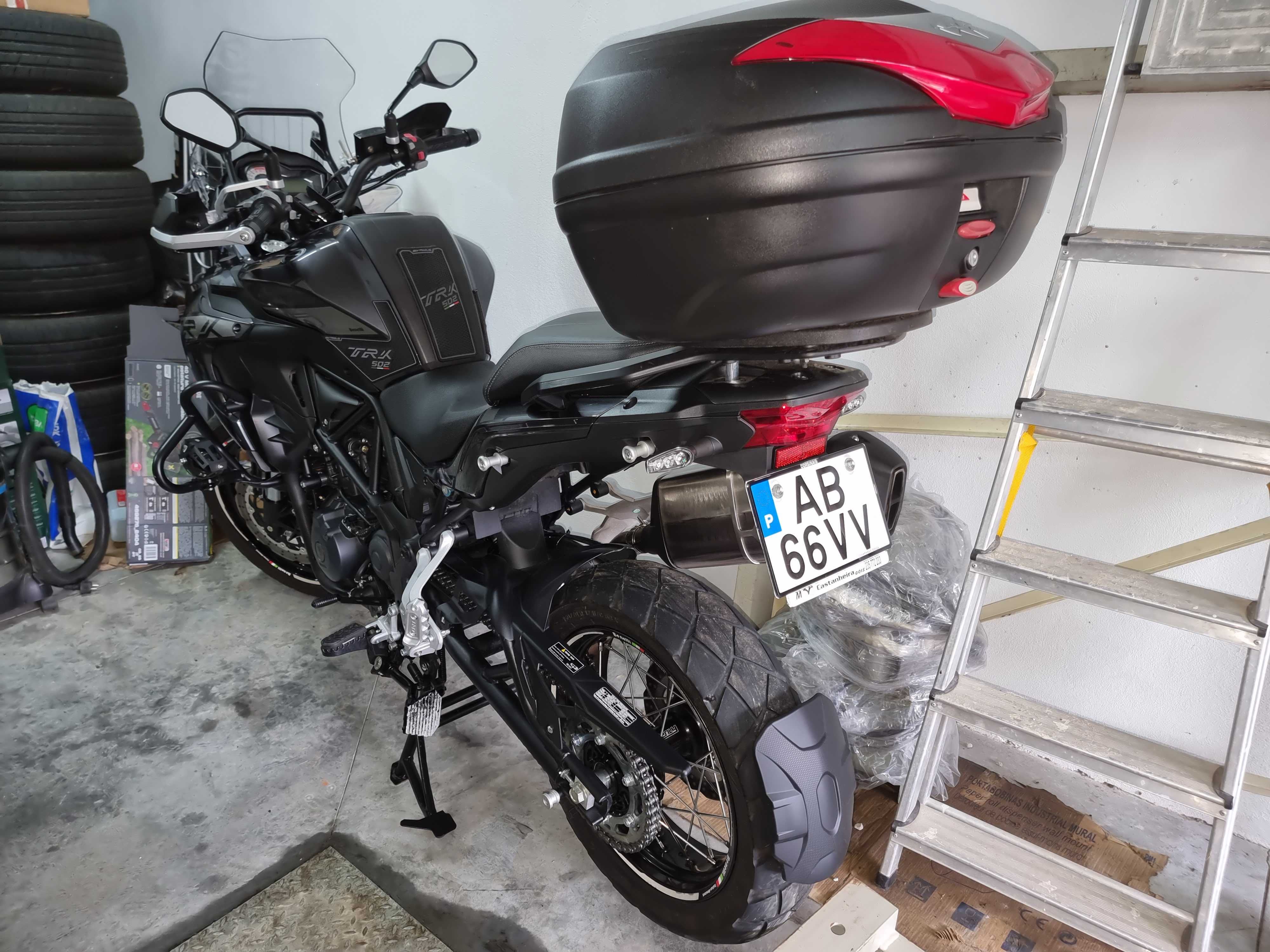 Benelli TRK 502X de 07/2020 como nova. 5,100 € negociável