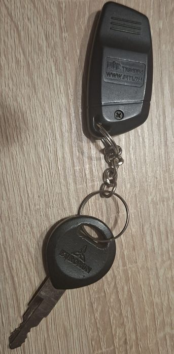 Брелок Sheriff ZX-1090 (TX940B4)