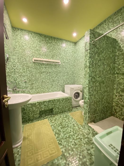 Продаж 3 кім. квартири. Центральний міський р-он. Плоша 107,2 м.кв