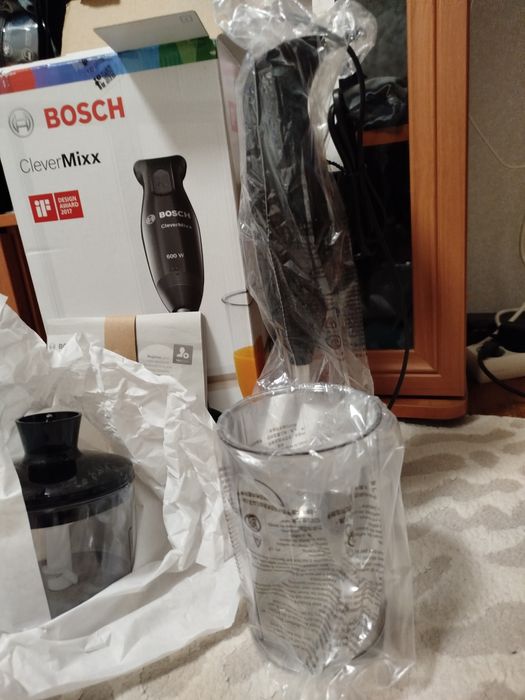 Продам блендер Bosch Clever Mixx MSM2620B