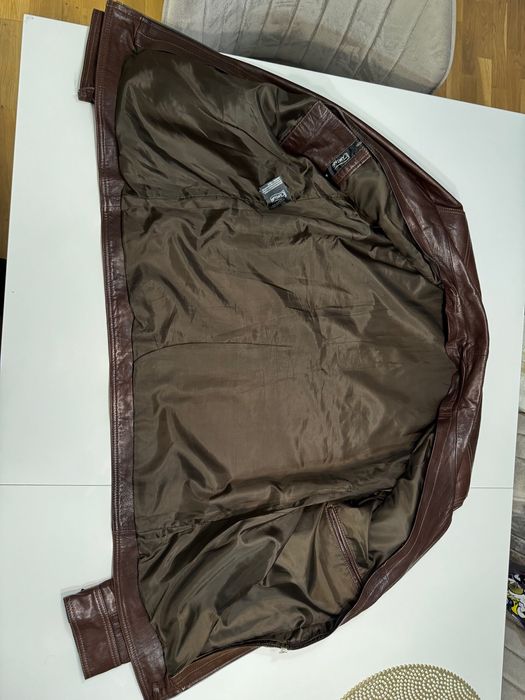 Kurtka ze skory naturalnej marki Leather Collection