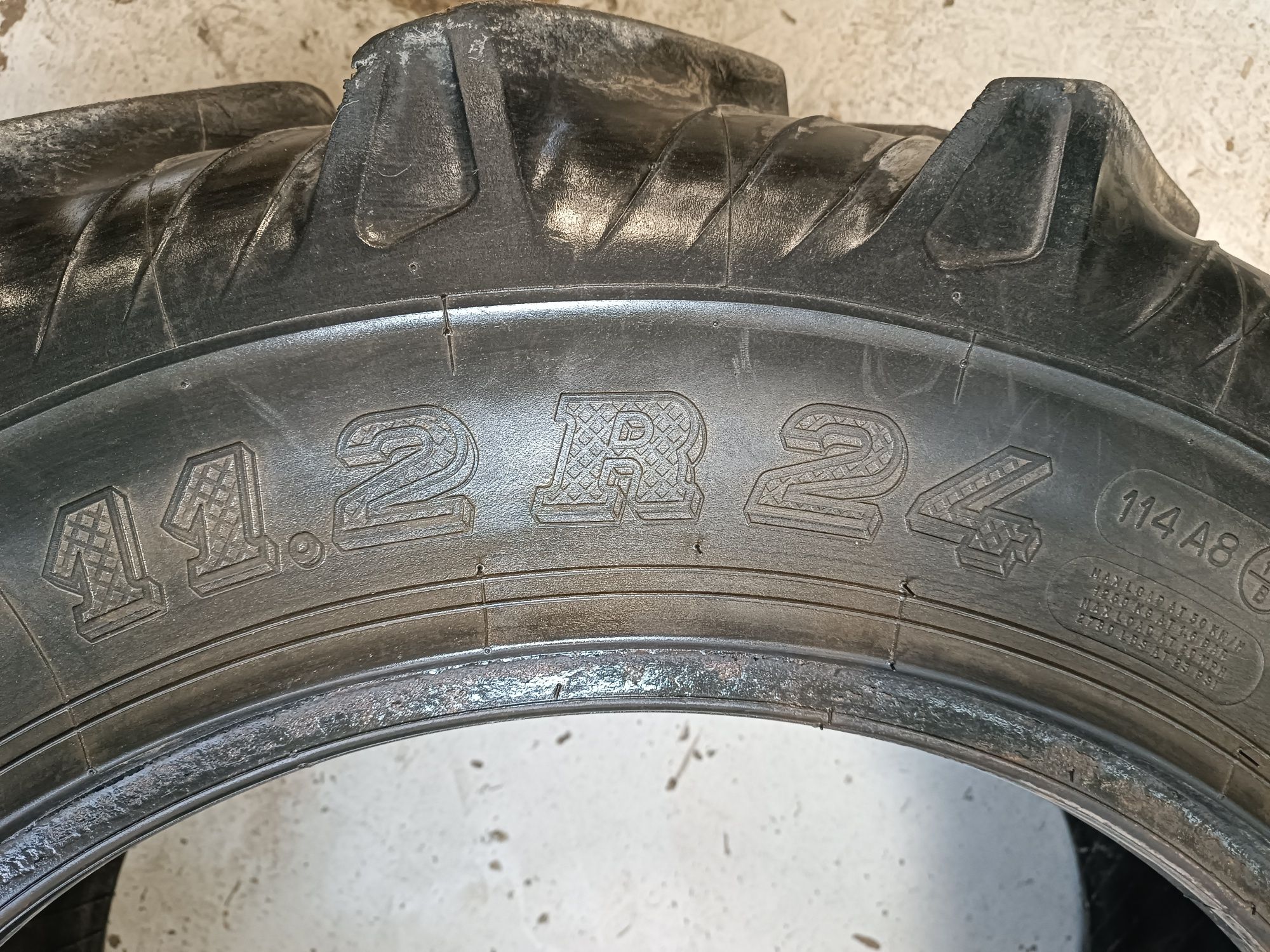 11.2R24 Taurus Point 8 opona rolnicza  11.2-24