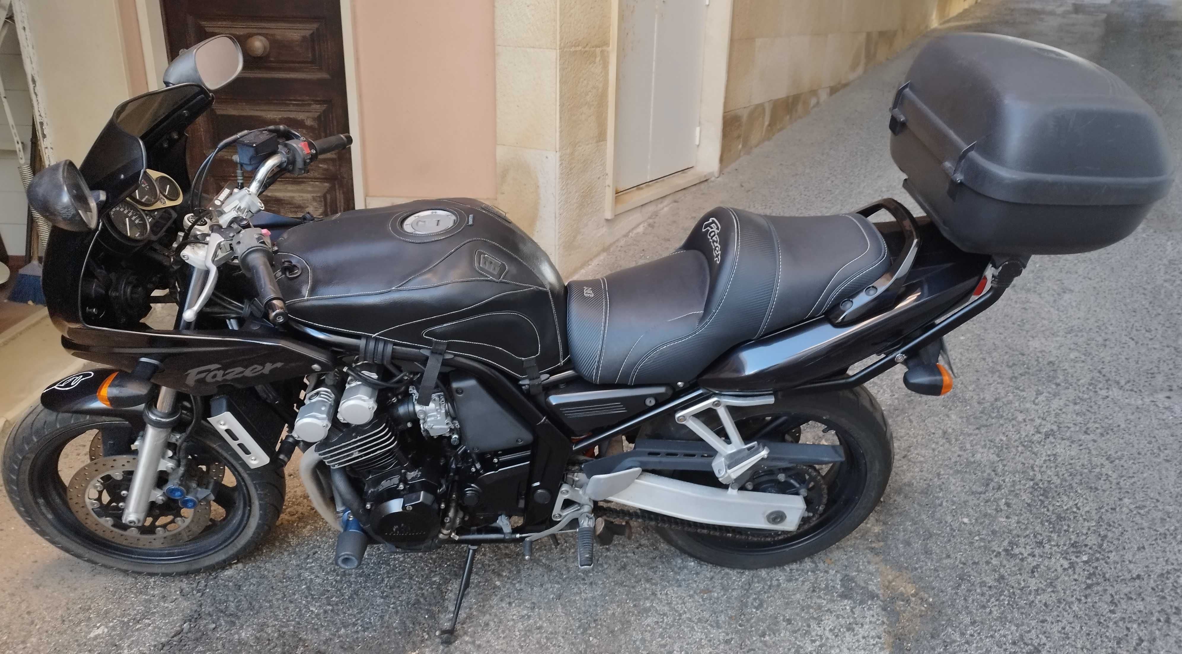 Yamaha Fazer 600 Estética, Mecânica e Pneus Impecáveis