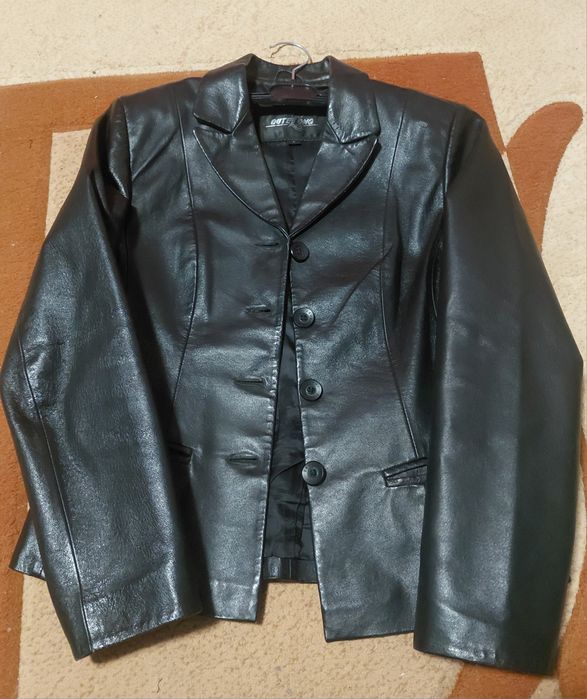 Жакет шкіряний 42р.