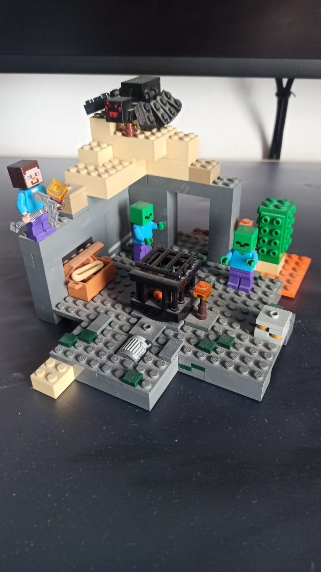 Lego Minecraft: A Masmorra #21119