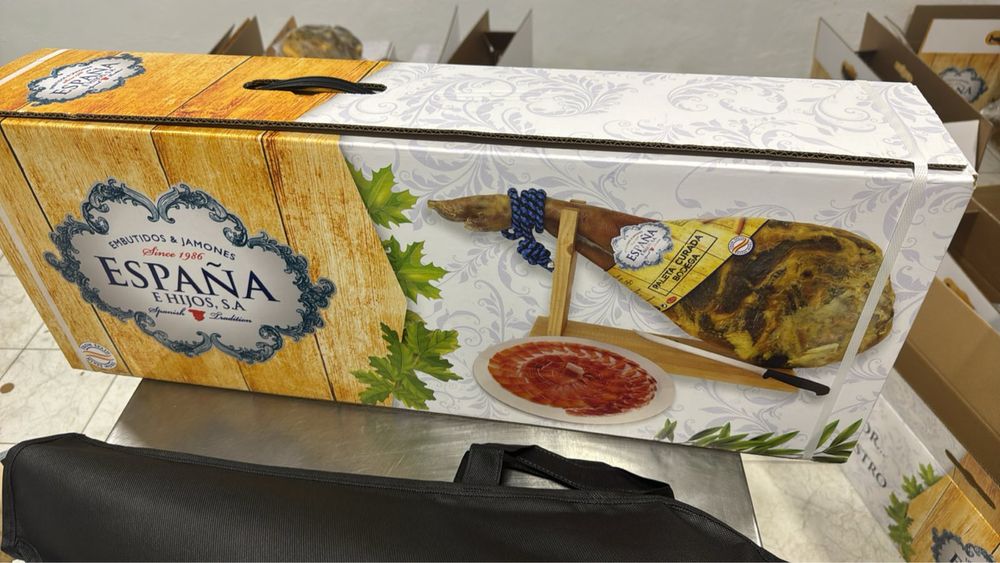 Хамон ( палета ) 4.5 кг + підставка + ніж