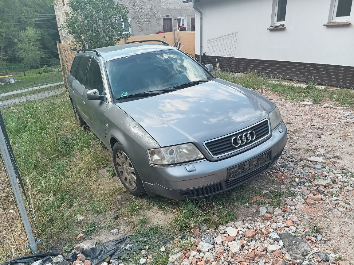 Audi A6 C5 2.8 v6 mazda MPV