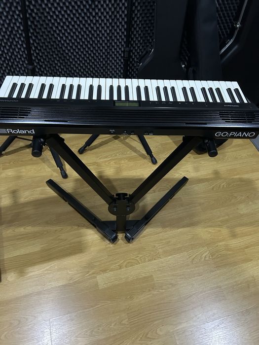 Roland go piano