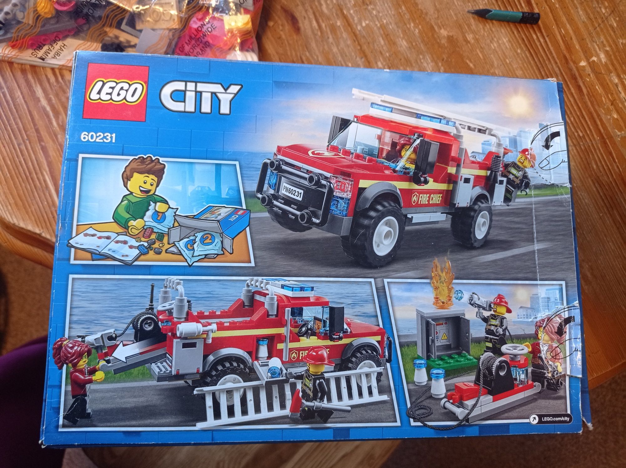 Бу Лего Lego City 60231 Грузовик начальника пожарной охрани оригінал