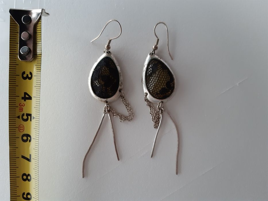 Kolczyki czarne długie