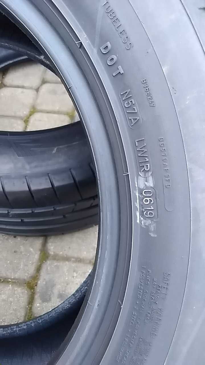 opony 2szt.235/55/17  103 Y Dunlop Sport Max RT 2 ,  rok 2019