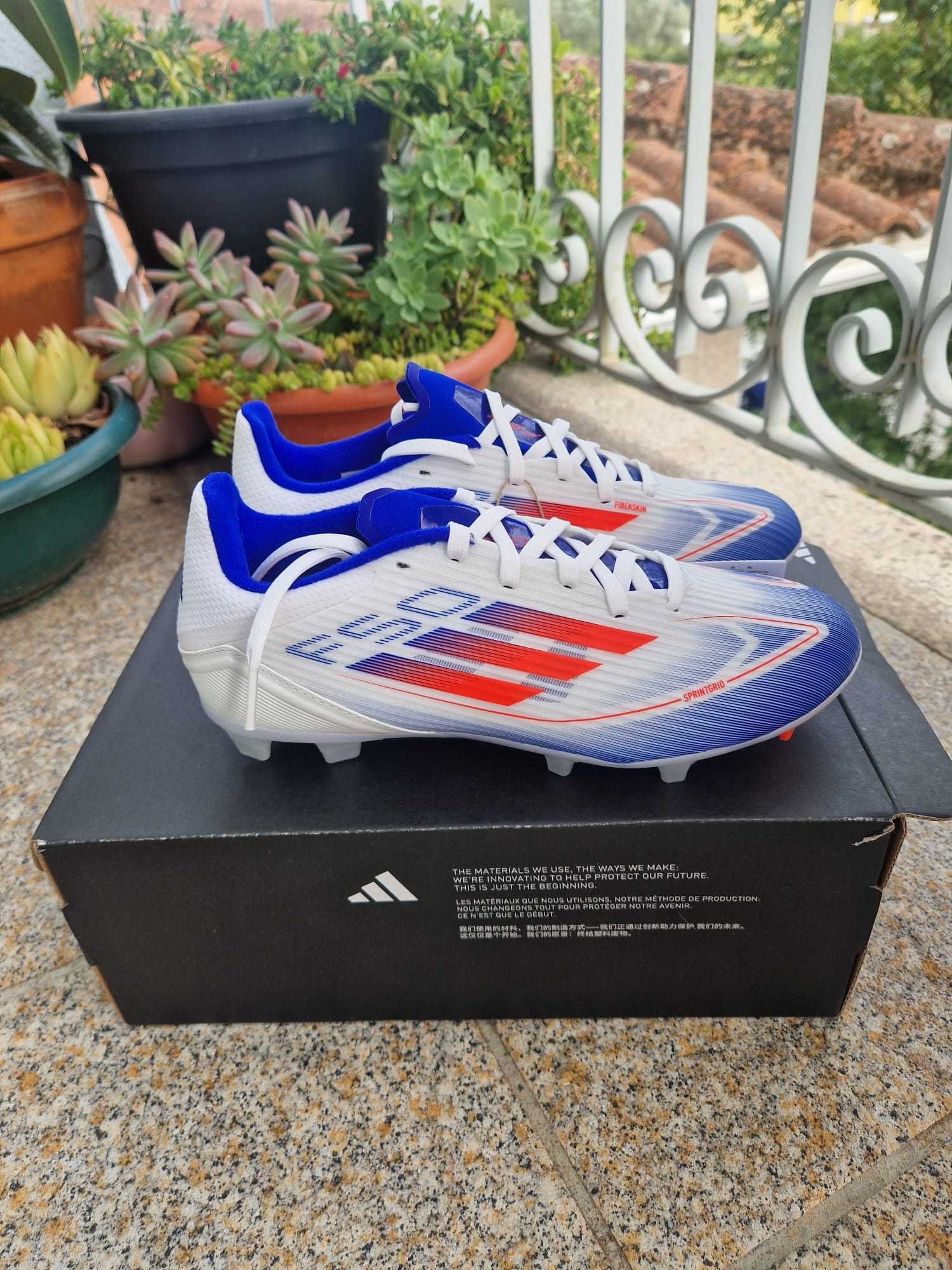 Chuteiras novas Adidas F50 League
