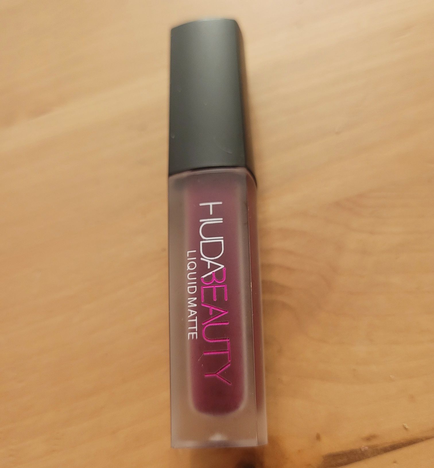 Huda Beauty Liquid Matte Lipstick