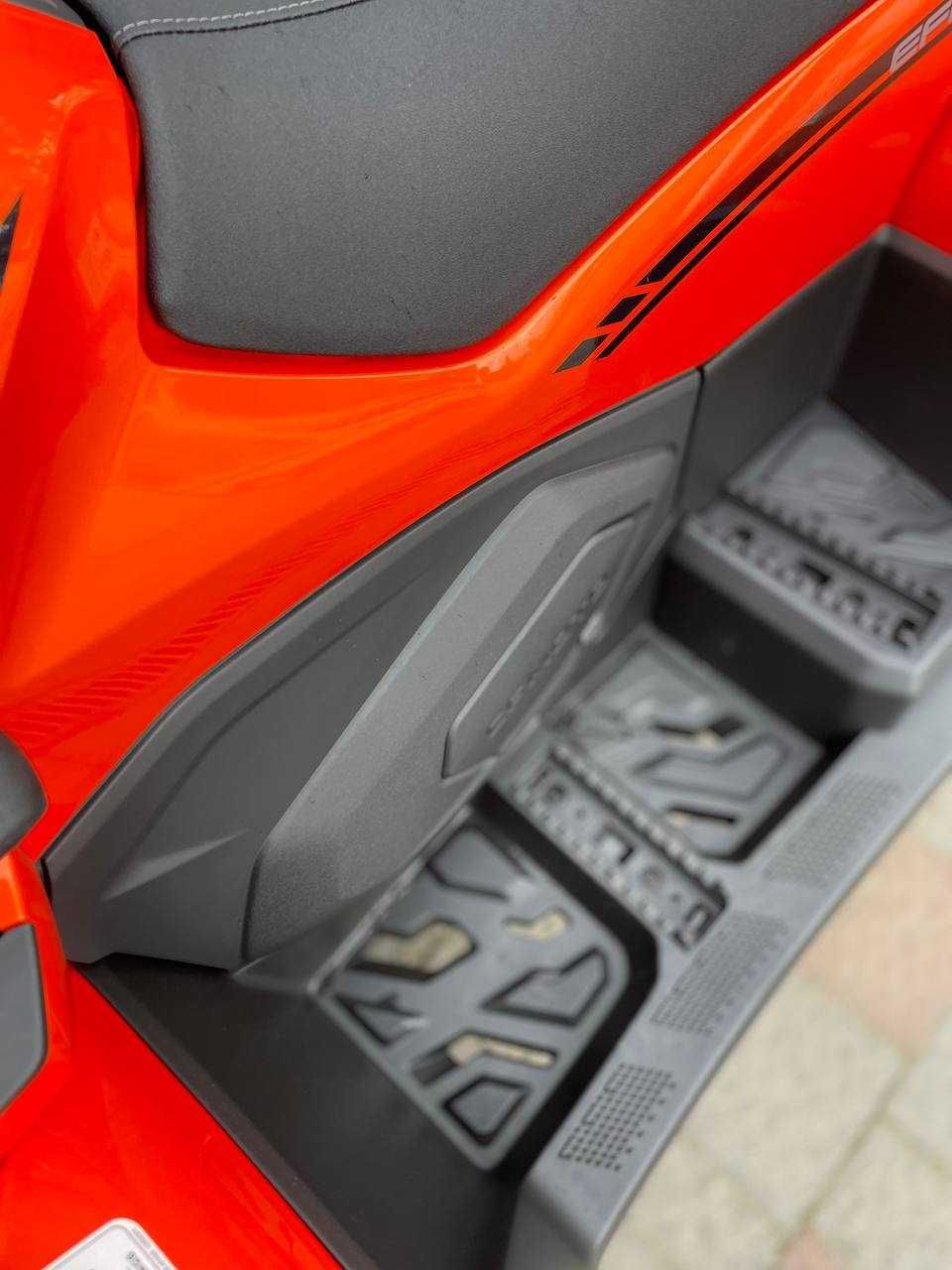 ЛЕБІДКА В ПОДАРУНОК! Квадроцикл CFORCE 450L Basic Lava Orange 2024
