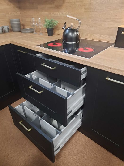 BLACK RED WHITE meble kuchenne EDAN - Wyprzedaż ekspozycji !!!