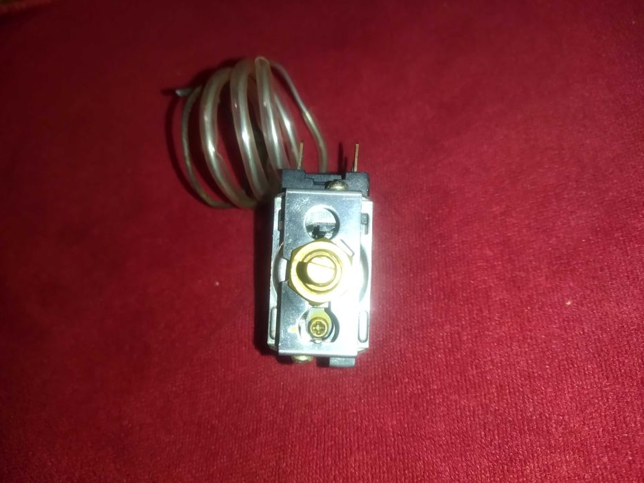 Компрессор LG NR62L22A,терморегулятор для холодильника.