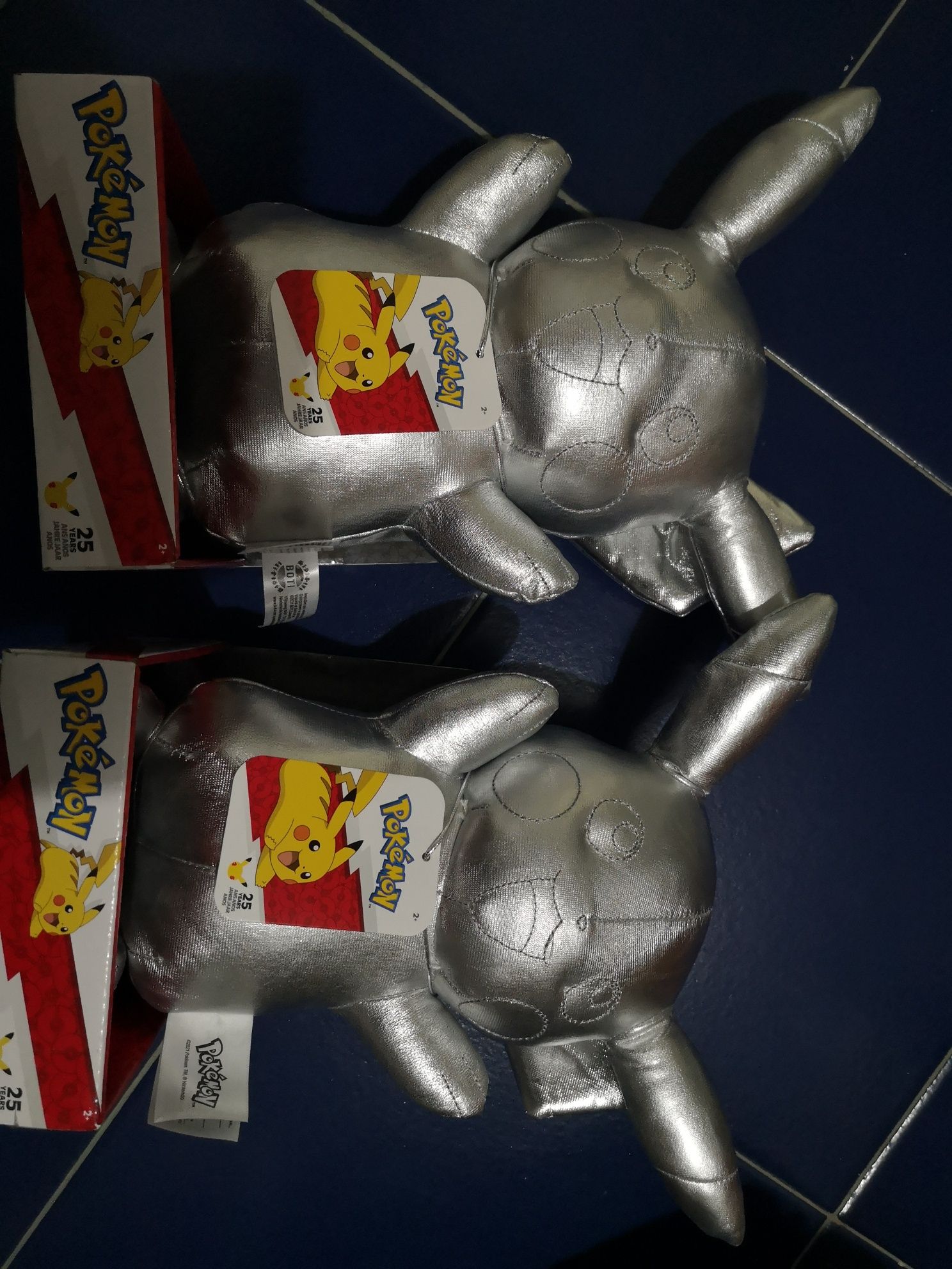 Peluche Pikachu silver