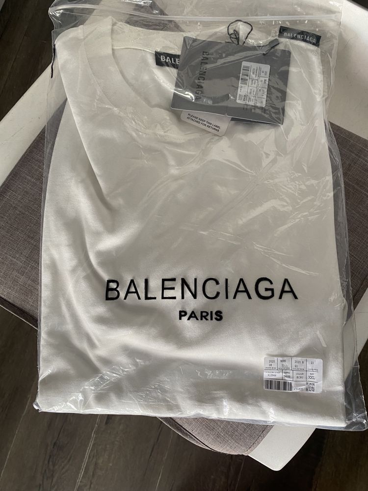 Футболка чоловіча унісекс balenciaga мужская оверсайз
