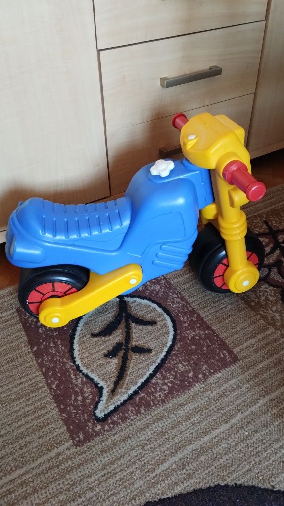 Motorek biegowy dla dziecka