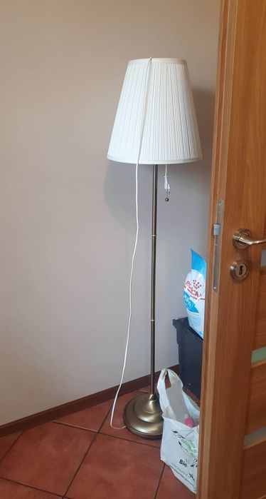 Lampa ikea złota