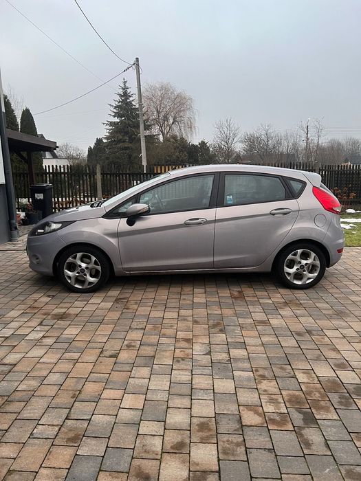 Ford Fiesta Z polskiego salonu, drugi właściciel ale w jednej rodzinie