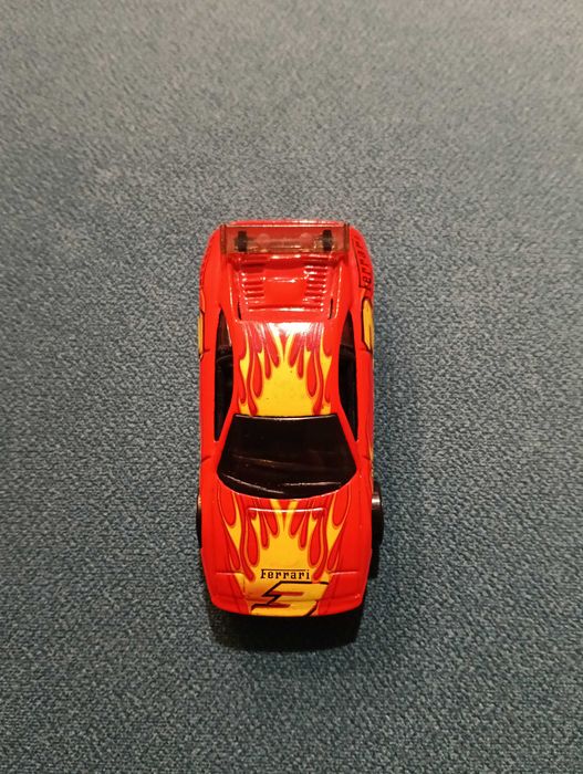 Resorak Hot Wheels - Ferrari F355 Challenge - autko z 1999 r. - OKAZJA