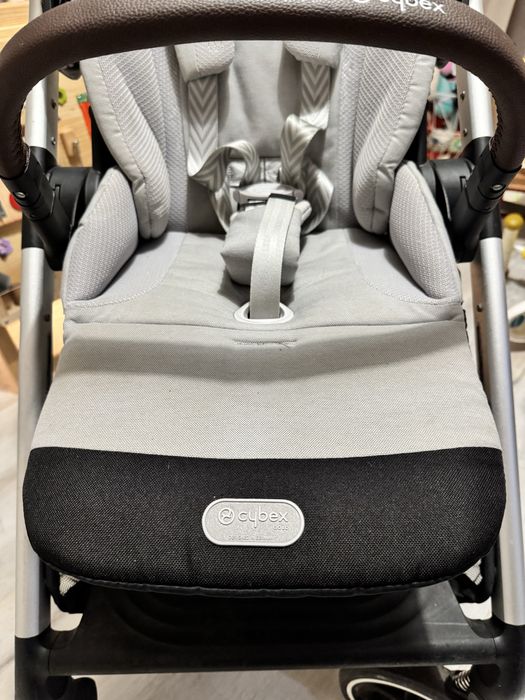 Cybex balios S semi-novo