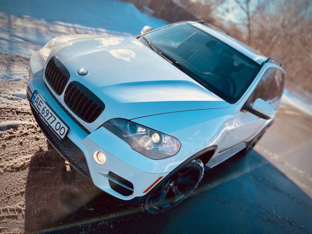 Продам свой BMW X5 белый на белом