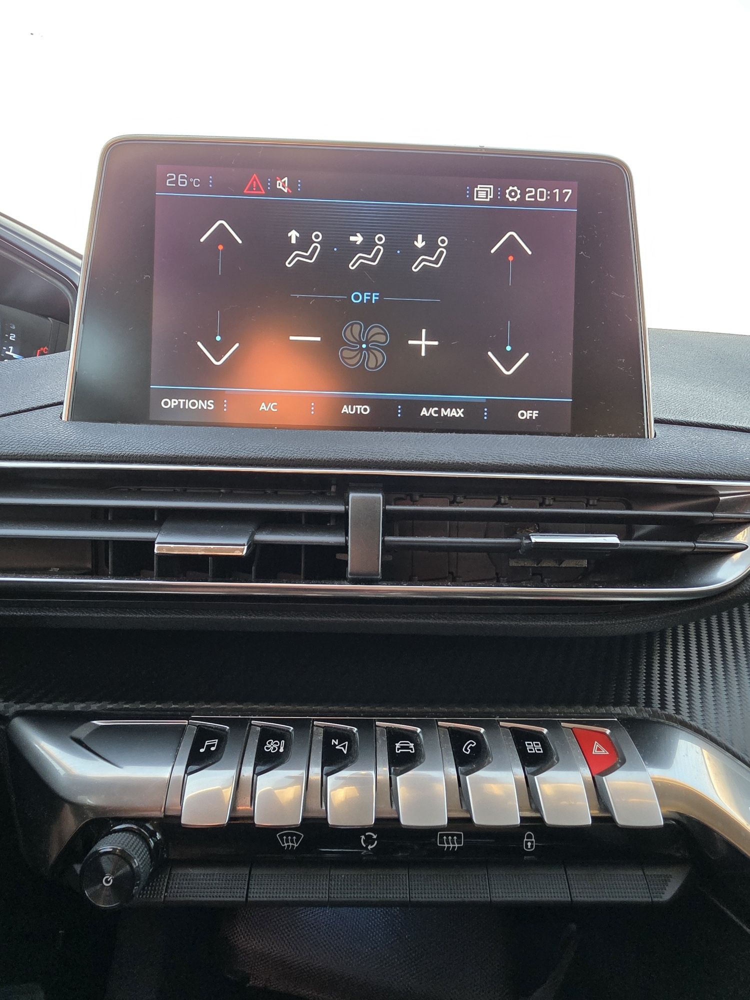 Vende se Peugeot 5008