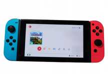 Nintendo Switch z kartą SD PELNYM ZESTAWEM i 2 grami!