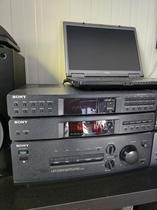 Aparelhagem Sony LBT-D309 + Portátil Fujitsu Siemens