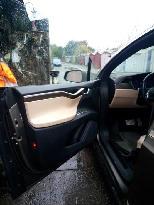 TESLA model X p90 16рік